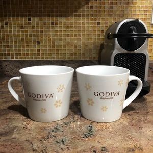 Godiva Jumbo 32 oz Coffee Cocoa Mugs Cups
